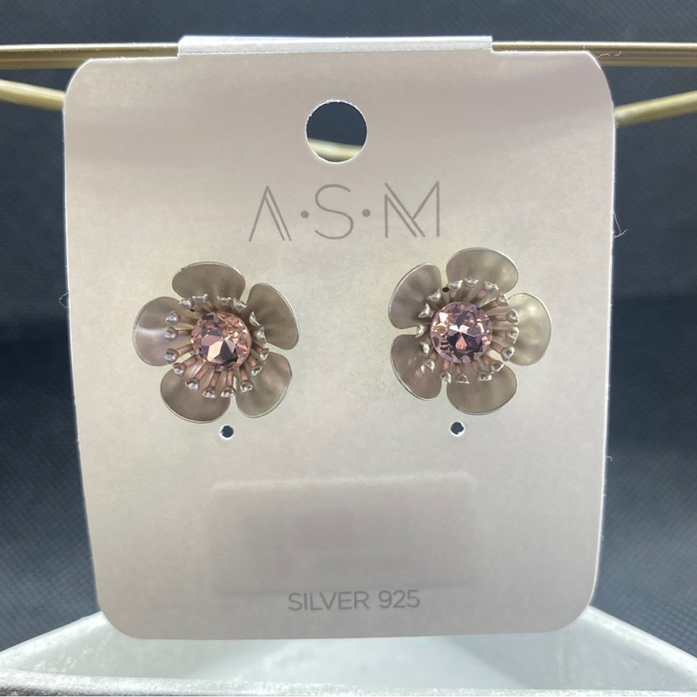 Gorgeous fashion flower Earrangs